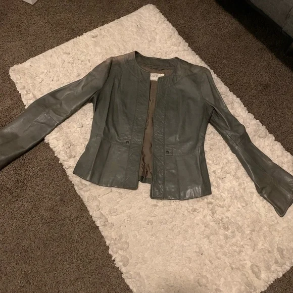 MaxMara Vintage Green Women’s Genuine Leather Jacket made in Italy (US SZ 12) - Picture 2 of 16